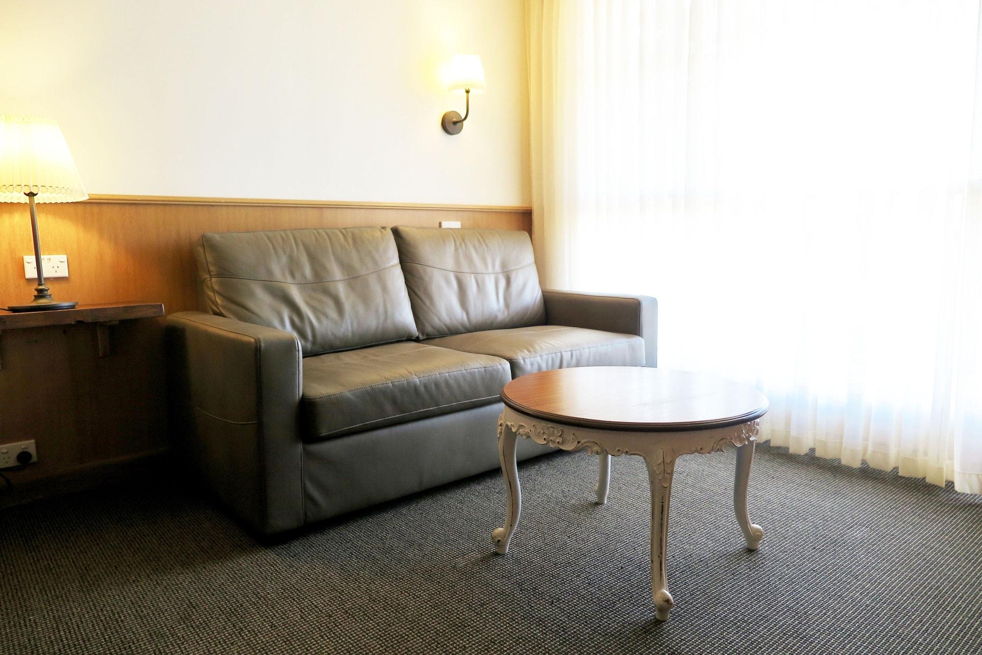 Summerhill Motor Inn (Adults Only) Merimbula Buitenkant foto