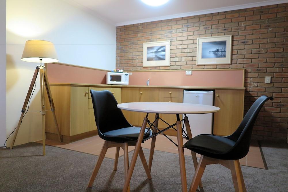 Summerhill Motor Inn (Adults Only) Merimbula Buitenkant foto